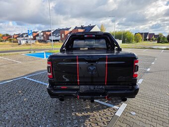 DODGE RAM LARAMIE 5.7 HEMI 4X4 HARMAN PANORAMA - 5