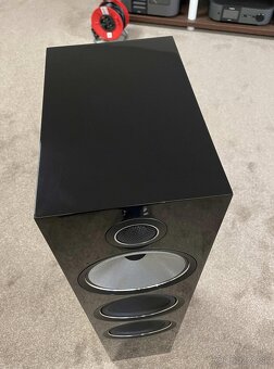 Predám Bowers & Wilkins 703 S2 - 5