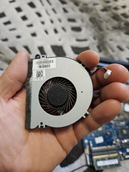 základná doska, ventilátor, batéria, GPU/CPU chladič a iné - 5