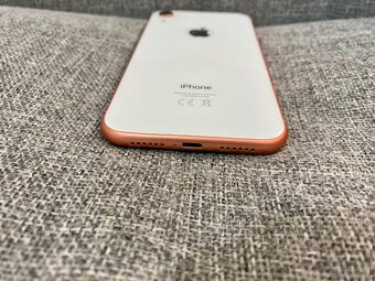 iPhone Xr 64GB (plne funkčný) - 5