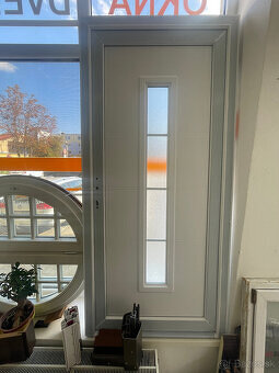 PLASTOVÉ VCHODOVÉ DVERE BIELE 980mm.x2080mm. - 5