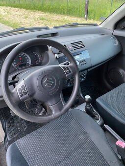 Suzuki Swift 1.3 benzín - 5