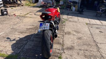 Ducati Streetfighter V2 - 5