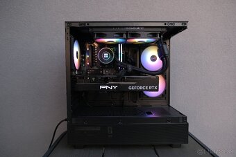Herný PC, Ryzen 7 7800X3D, RTX 4080 SUPER, 32GB RAM, 2TB SSD - 5