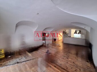 ADOMIS - predáme nebytový priestor 99m2+výklad,Kováčska ulic - 5