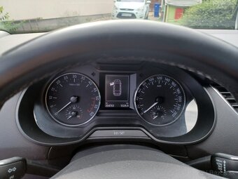 Škoda Octavia Combi 2.0 TDI Ambition DSG - 5