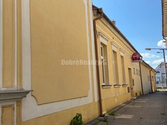 Na predaj veľká, lukratívna komerčná budova v centre Rimavsk - 5