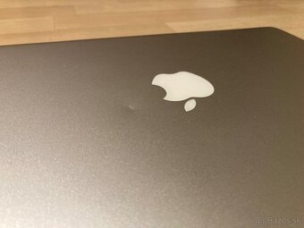 Apple MacBook Pro 2009 13” - 5
