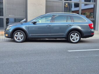 ŠKODA OCTAVIA III COMBI SCOUT 4x4 DSG - 5