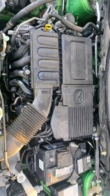 Mazda 2 benzín 1.35 i 2011 - 5