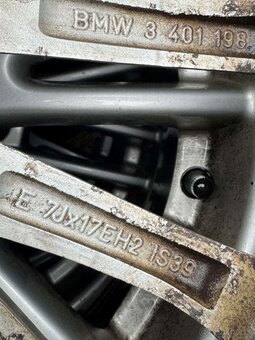 Bmw elektróny 17 5x120 s pneu - 5