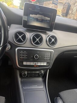 Mercedes gla 180d - 5