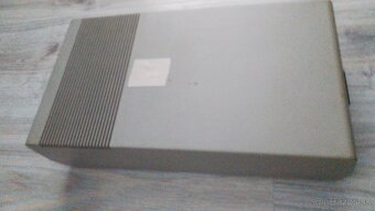 Prodám disketovou mechaniku pro počítač Commodore C64 Floppy - 5