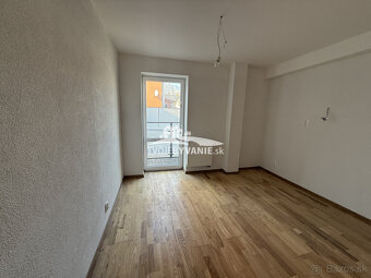 Rezervovaný - 1 izbový byt Nová Lesná po kompletnej rekonšt - 5