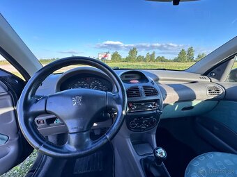 Peugeot 206 1.1 - 5