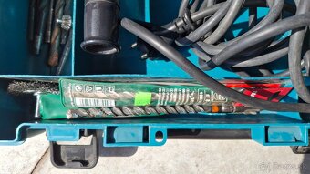 Makita elektronické vŕtacie a sekacie kladivo - 5