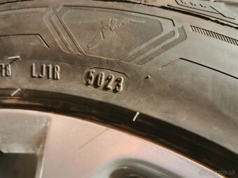 225/50 R18 - zimné pneu Goodyear (4 ks) - DOT 23 - 6+ mm - 5