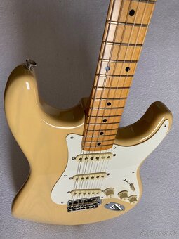 Fender American Vintage 57' Stratocaster - 5