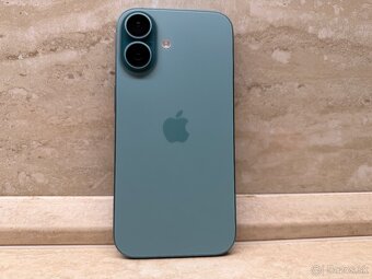 iPhone 16 128GB zelená, batéria: 97% - 5
