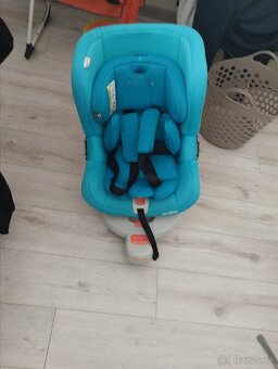 Detská autosedačka. Soláriá. - 5