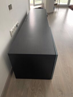Skrinka pod tv - 5