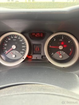 RENAULT MEGANE II GRANDTOUR 1.5dci - 5