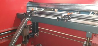 Ohraňovací lis HOL 63/2000 - 5