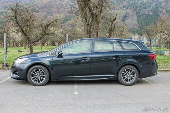 Toyota Avensis Combi 1.6 D-4D - 5