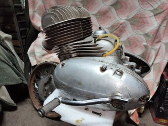 Jawa 350 typ 354 motor - 5