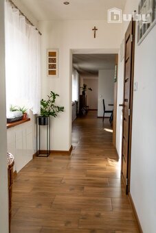 PREDAJ - 5 IZBOVÝ RODINNÝ DOM,BELUŠA, PÚCHOV, POZEMOK 726 m2 - 5