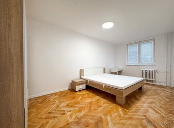 Prenájom - 2 izbový byt - centrum mesta - Nitra - 5