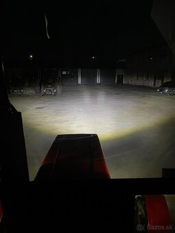 Zetor predné LED svetla 143mm 5,75' (angel eyes) - 5