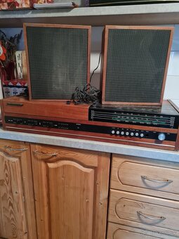 Predám rádio Tesla 1132 A - 5