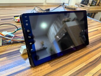 Android radio dotykove toyota auris , corolla - 5