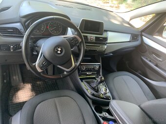 BMW 216I Active Tourer - TOP STAV - 5