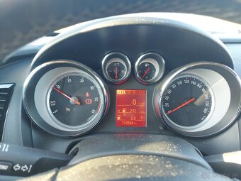 Opel Astra J Sport Tourer 2.0 BiTurbo - 5