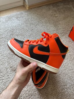 Nike Dunk High "Safty Orange" GS - 5