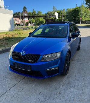 Škoda Octavia III VRS 2.0TDI 135kw DSG CANTON KEYLESS - 5