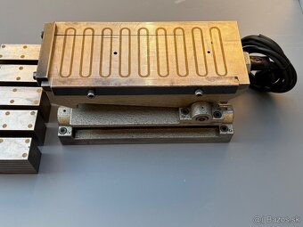 Elektrický krížový naklápací sínusový elektromagnet - 5