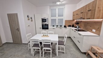 Priestranný 3iz byt v Starom meste vhodný pre študentov - 5
