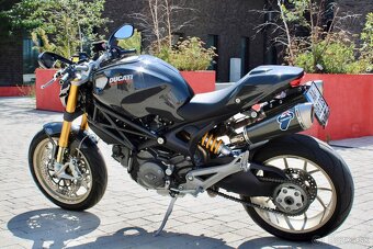 Ducati Monster 1100S - 5