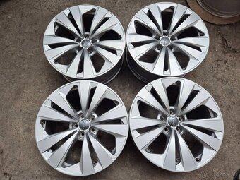 5x112 r19 ET20 x 8,5J elektróny originál AUDI+VW, ŠKODA - 5