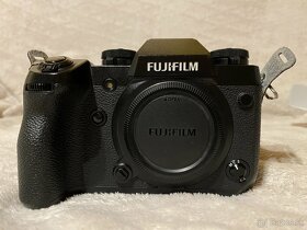 Predám Fujifilm X-H1 + Fujifilm XF 18-55mm f/2.8-4 R LM OIS - 5