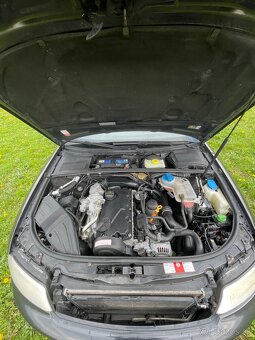 Audi A4b6 - 5