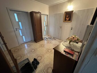 SLOVREAL -PREDAJ 3 IZBOVÝ BYT HANDLOVÁ - 5