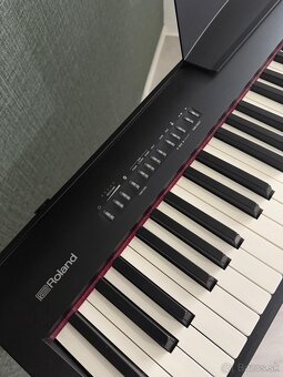 Digitálne piano Roland FP-30 – ako nové - 5