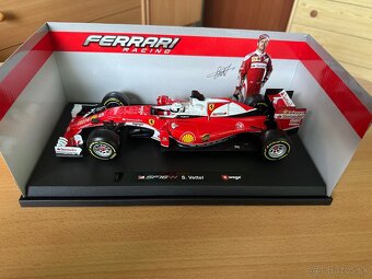 Bburago 1:18 Ferrari F1 (Leclerc, Vettel) - 5