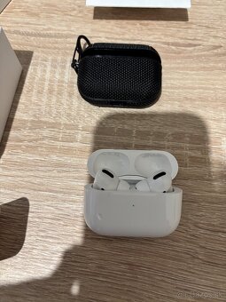AirPods Pro 1. Generácia - 5