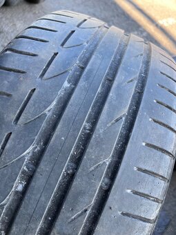 255/35 zr19 XL - 5