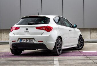 Alfa Romeo Giulietta - 5